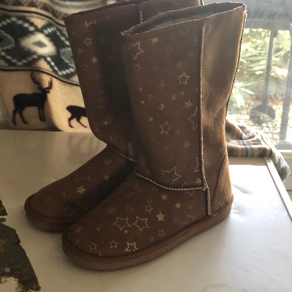 Star boots